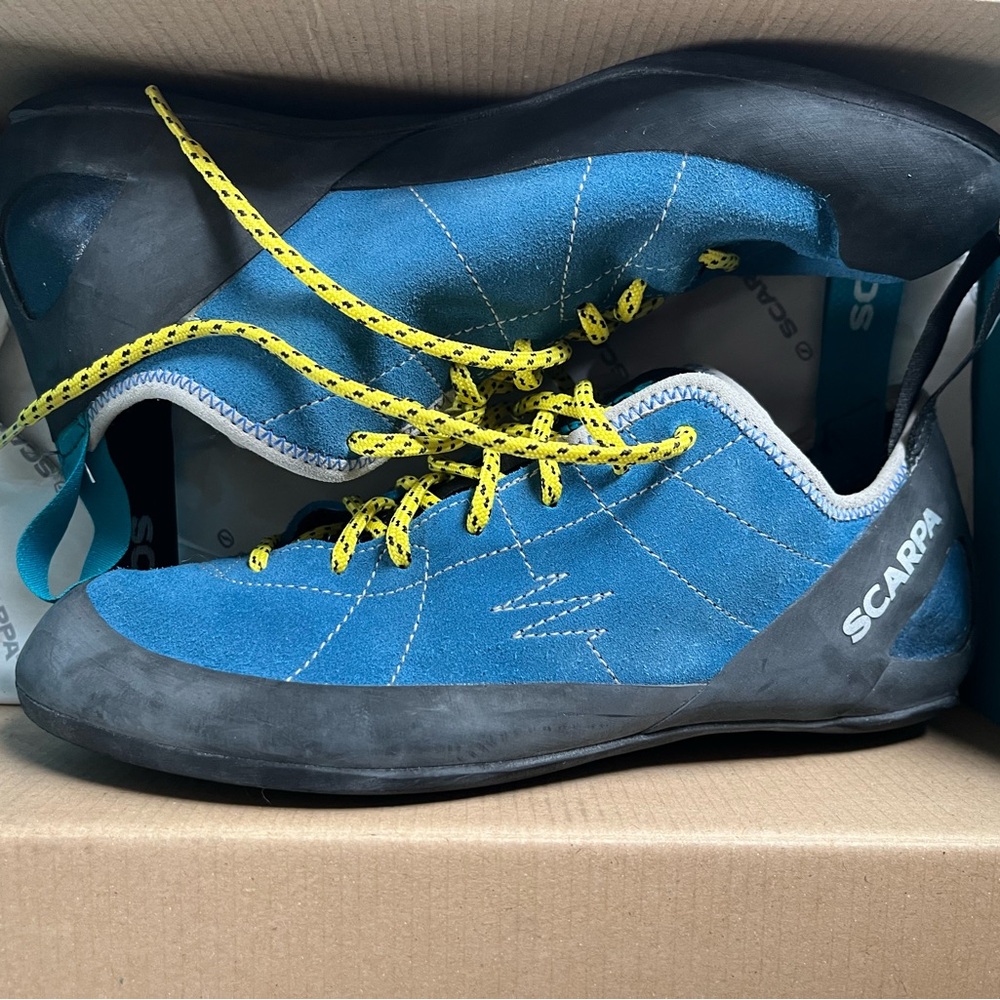 Scarpa Blue Climbing Shoes with Yellow Laces | Worn Once | Brand New